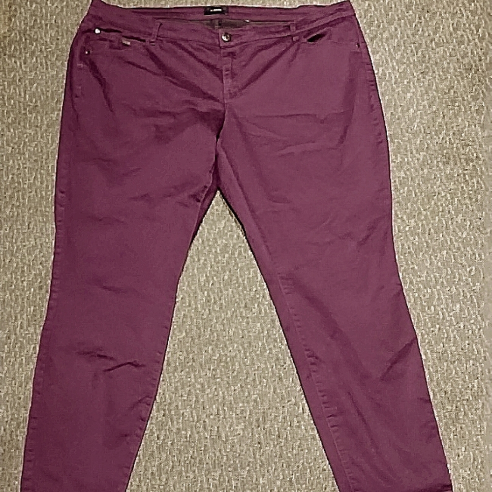 Women's wine colour size 36 R Jeans